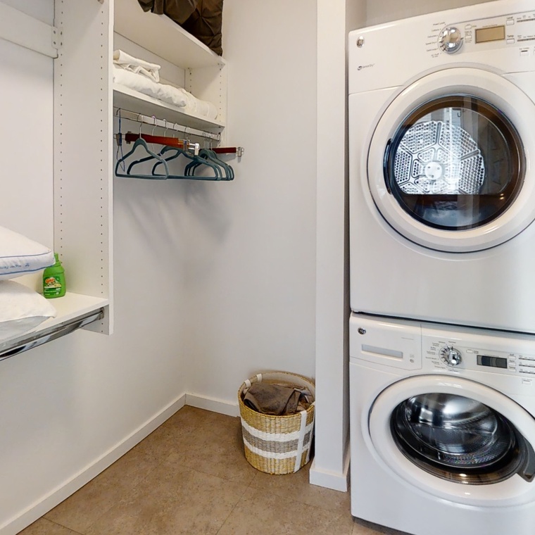 Washer and Dryer Hook-ups
